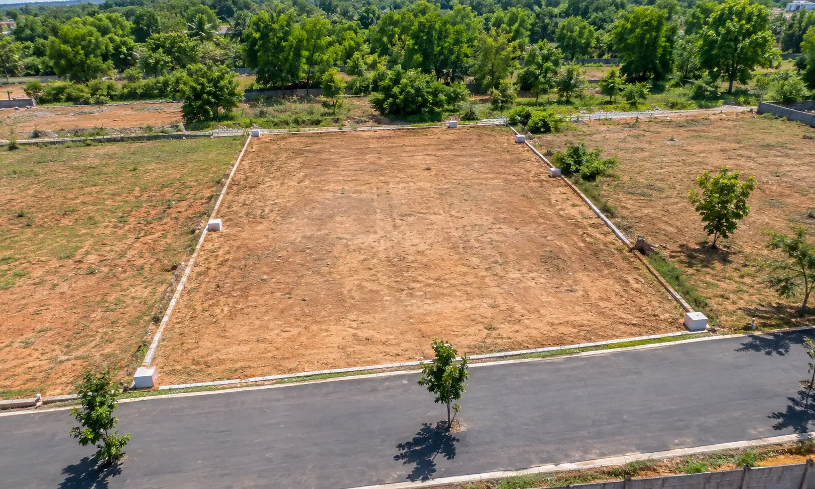 Plot shape and direction as per Vastu — square and rectangular plot layout